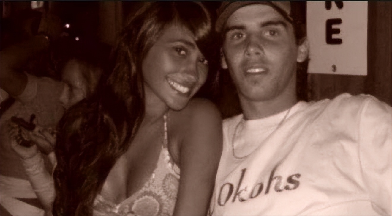 足球明星梅西的老婆,足球球王梅西的妻子