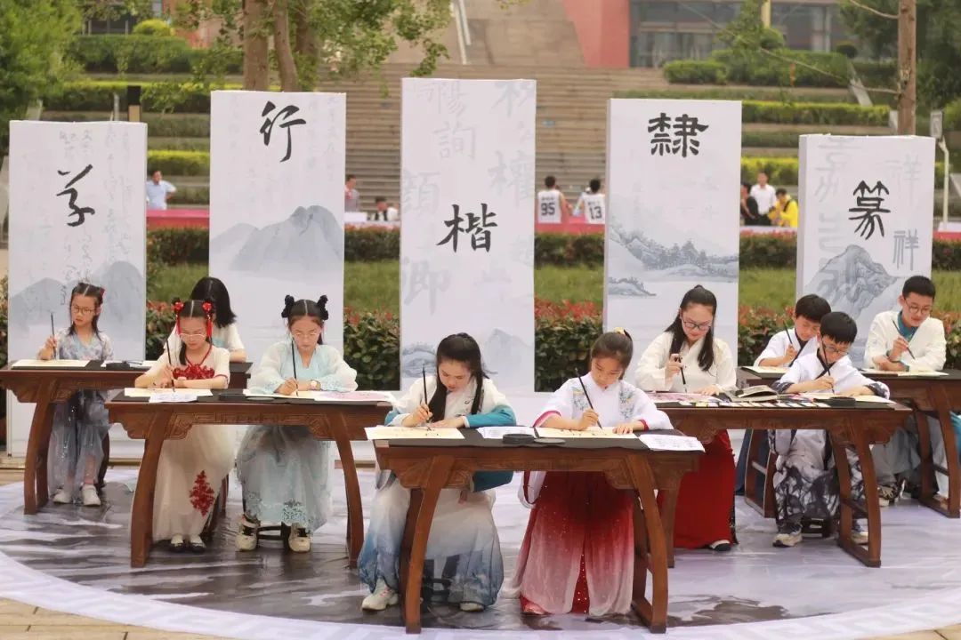 达州市嘉祥外国语学校地址,达州嘉祥外国语学校高考喜报