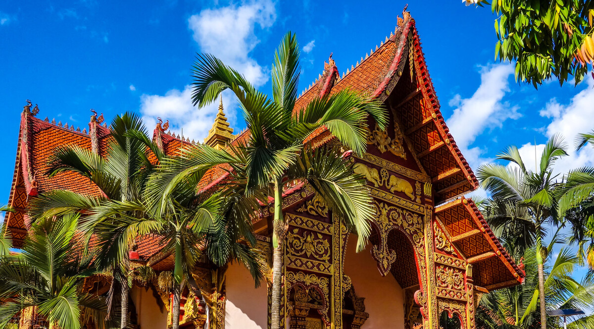 ChatGPT:中国最美的10个自然风景,按顺序排名