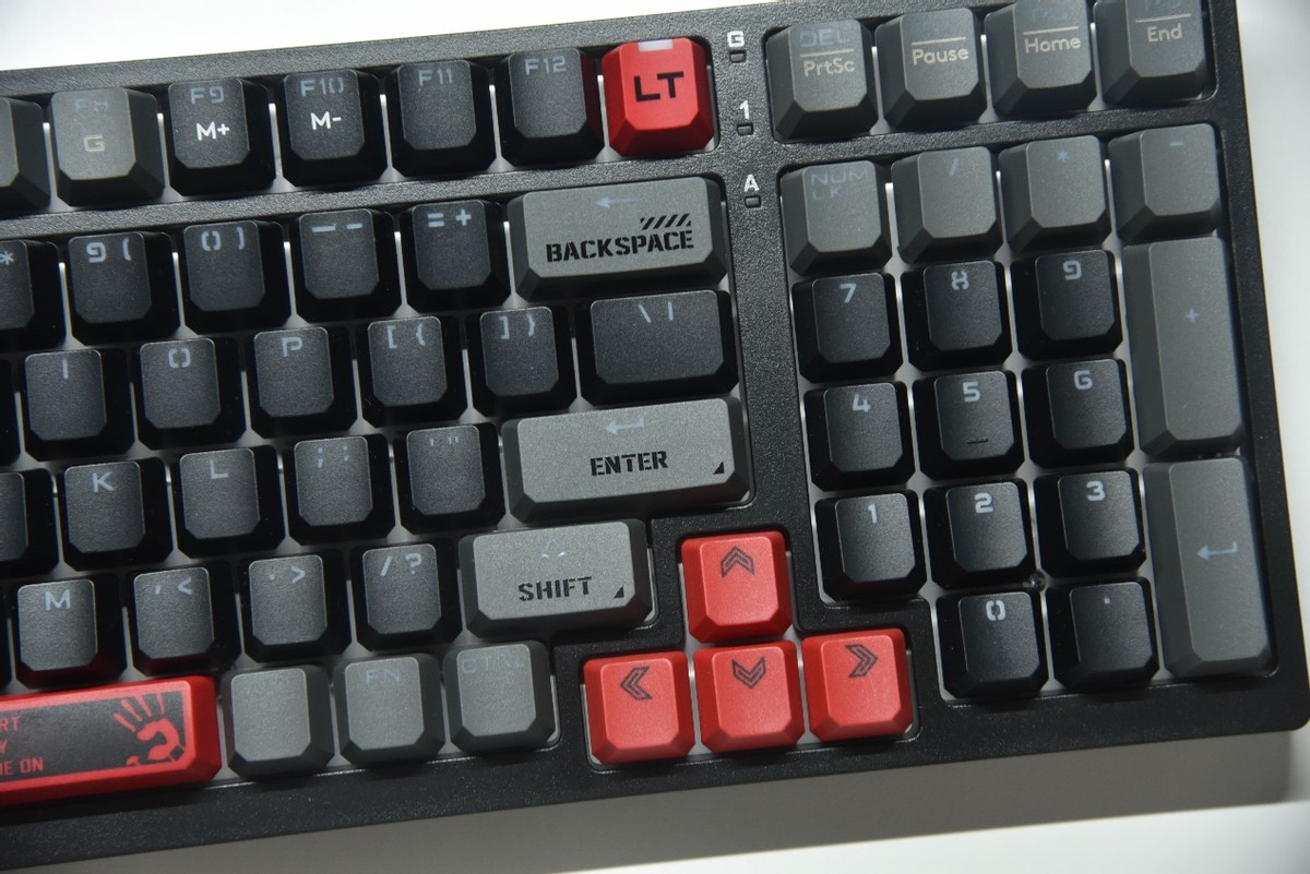 t87键盘血手幽灵评测,双飞燕血手幽灵机械键盘