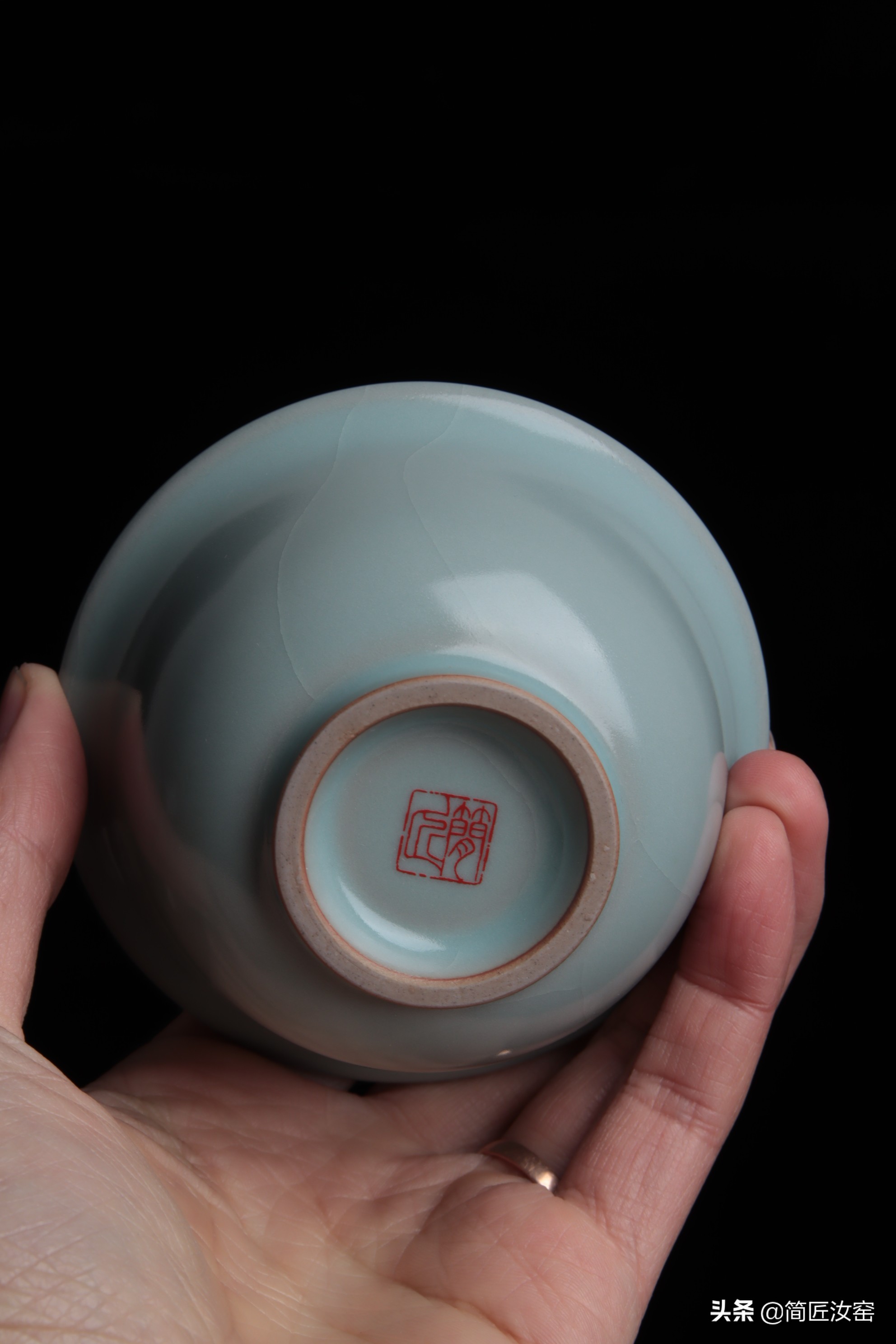 八方杯汝窑和永乐压手杯,简匠汝窑压手杯