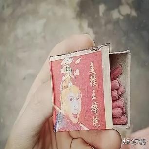 老照片晚清的小姐,晚清老照片名妓貌美如花