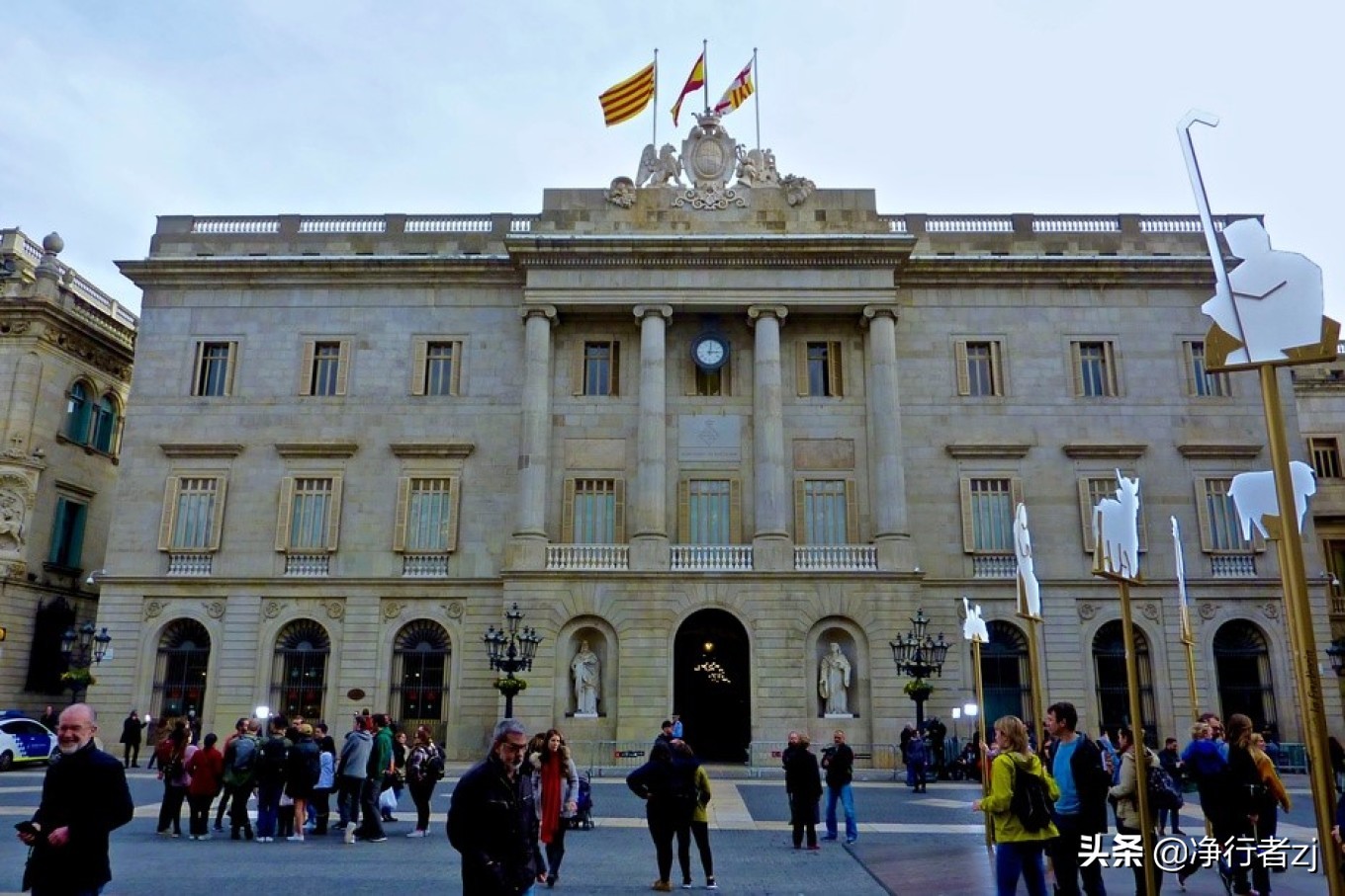 冬日暖阳拔“牙”记（34）巴塞罗那：高迪打造的欧洲之花（上）