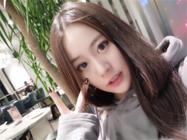 范志毅大女儿范斯晶,范志毅女儿范斯晶现在怎么样了