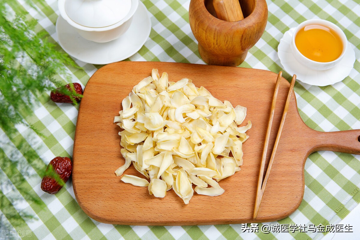 口干咽干眼睛干四肢无力,口干眼干皮肤干燥吃什么药物