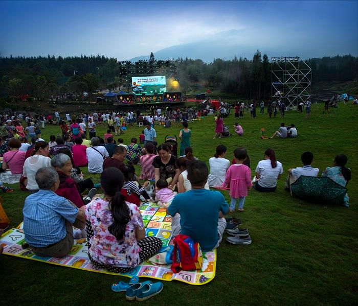 洪雅七里坪避暑酒店,洪雅七里坪风景区好玩吗
