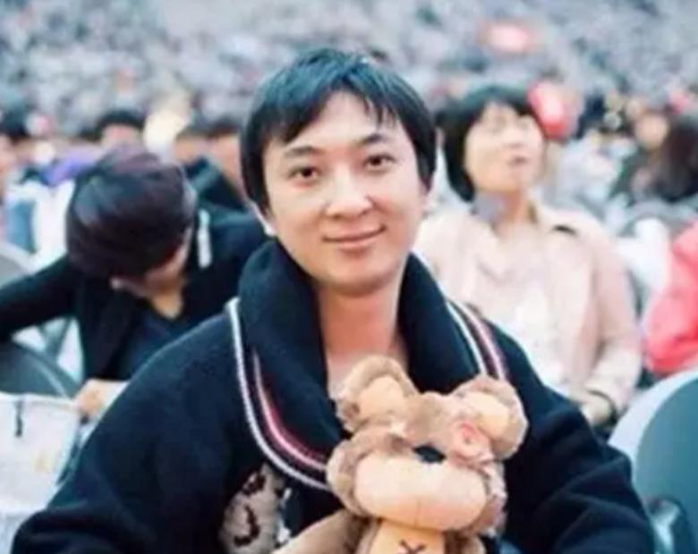 从“纯情少年”到“浪荡公子”，王思聪到底经历了什么？