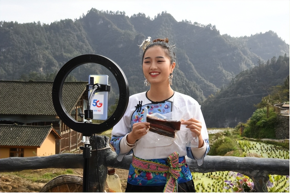 信息通信业的非凡十年丨中国电信云网融合筑基释放高质量发展磅礴力量