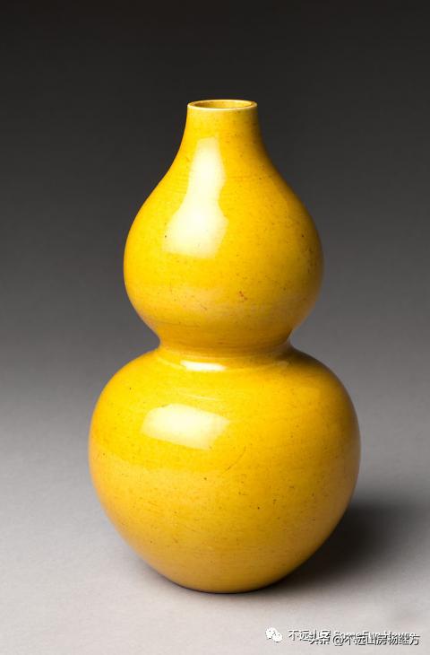 雍正黄色釉瓷器图,清代雍正朝粉青釉瓷器鉴赏