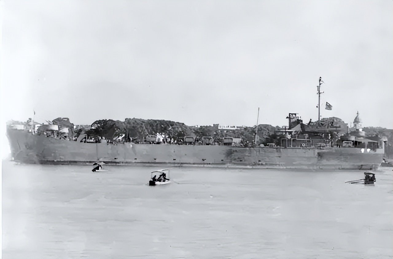 起义将领嫌解放军文化低不肯配合，毛主席问：你们是国民*党**员吧？