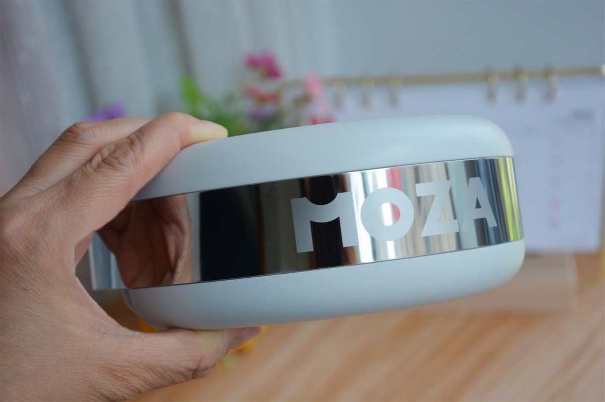 新款家用便携式充电颈椎按摩仪 (moza全颈椎按摩仪测评)