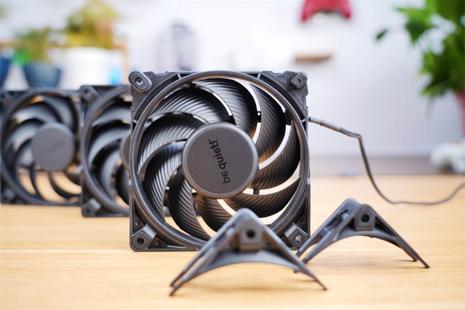 静音和性能相依兼得，支持三档转速，德商德静界PRO4值得拥有