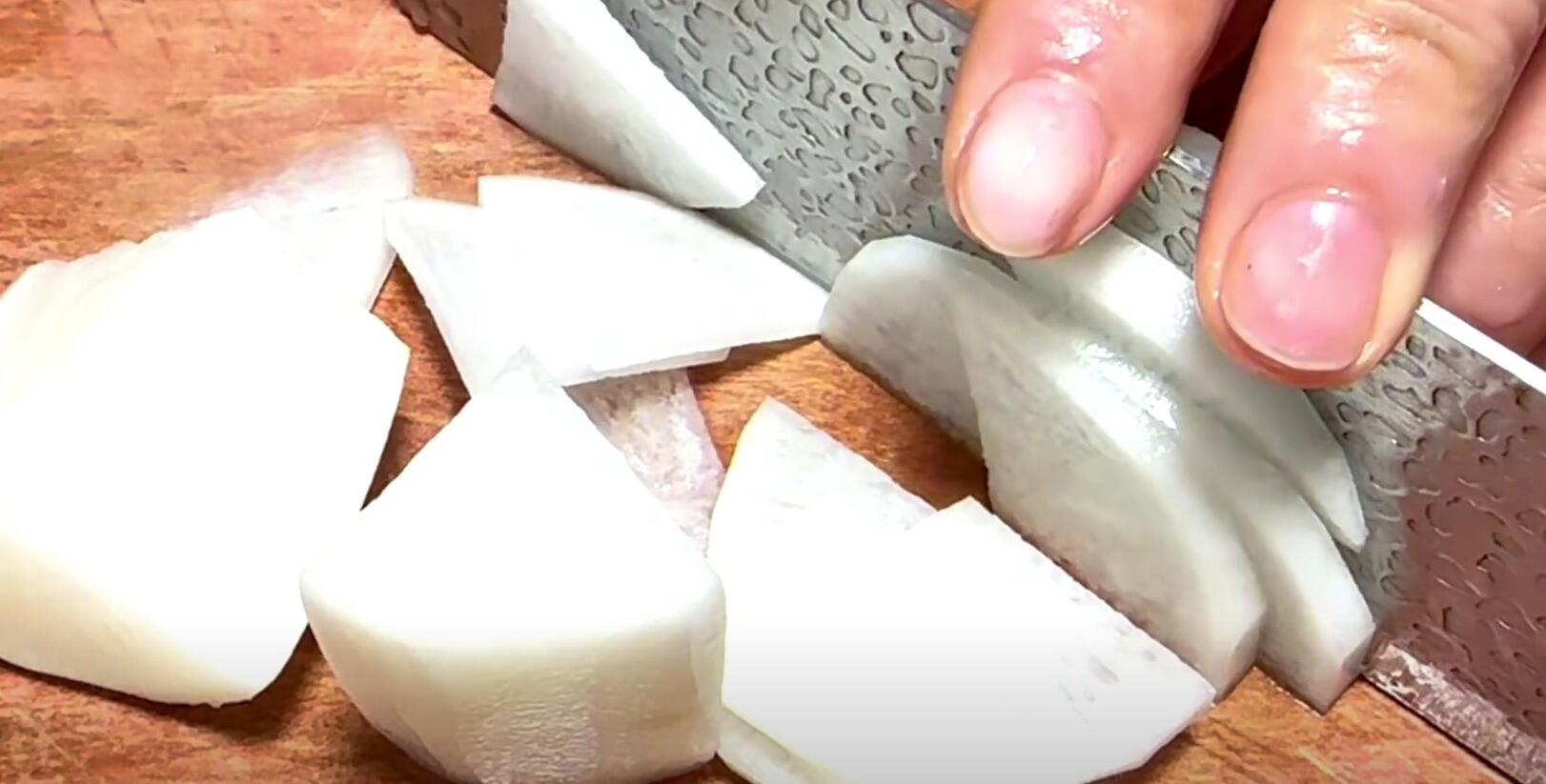 咳嗽就怕这道菜养肝降脂,咳嗽一声就胆小怕再咳嗽起来