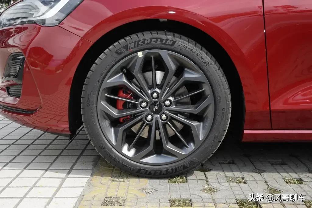 2021款福克斯1.5t四缸,2021款福克斯1.5t4缸