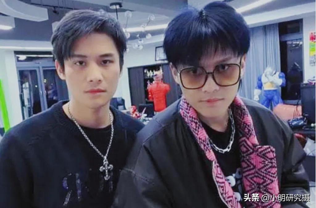 疯狂小杨哥和疯狂姐妹连麦全过程,疯狂小杨哥vs疯狂泰哥