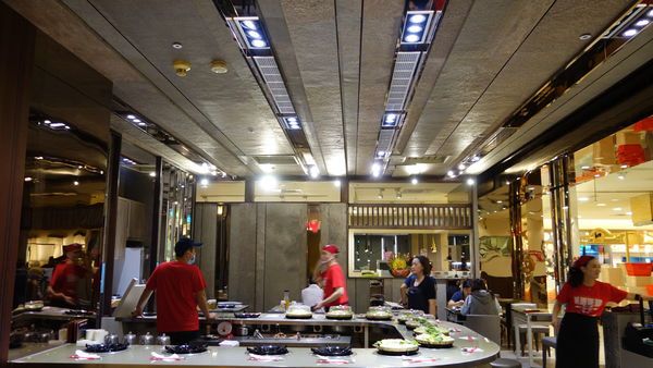 从岩板到超薄柔性石材，韩国料理店老板朴先生的装修之路