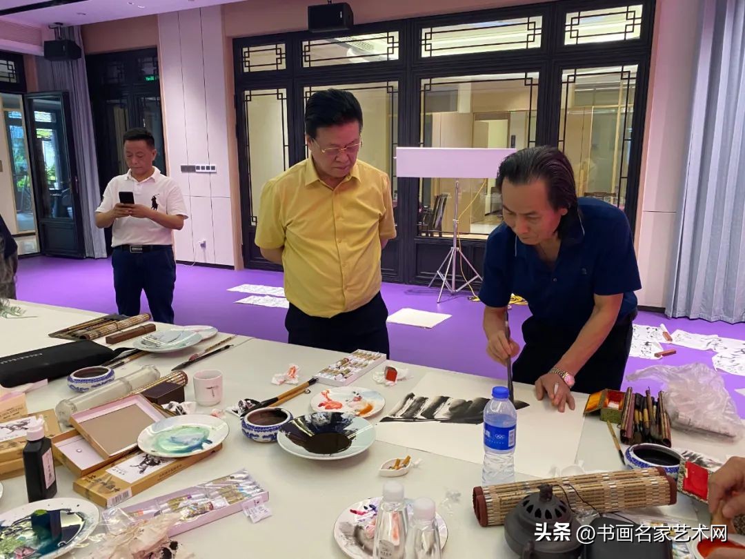 江浙沪皖海派绘画名家作品展,沪皖两地书画交流展在黄浦开展