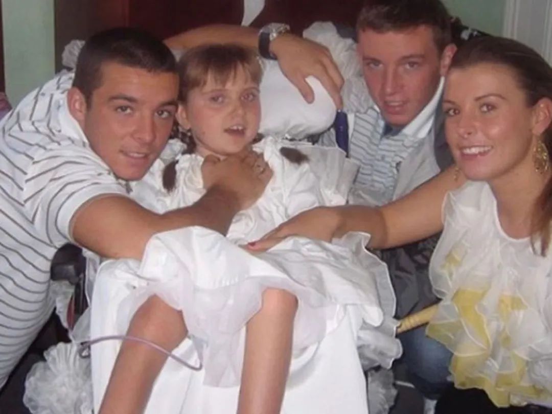 ins泄密,聊聊活色生香球星太太团恩怨情仇…