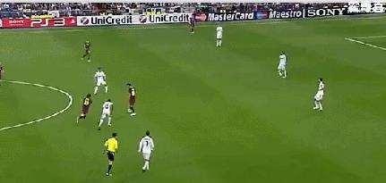 欧冠决赛梅西绝杀c罗,欧冠30年最佳时刻