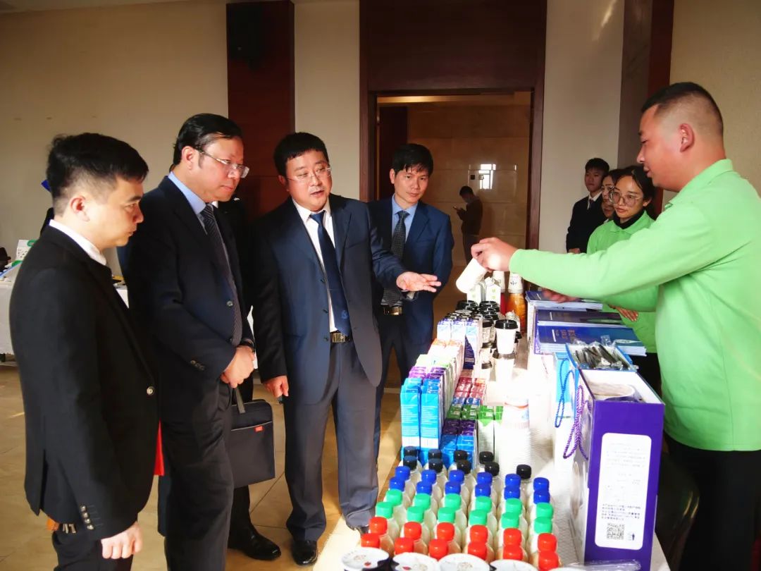 越南老街代表团来河口举行会议,越南老街代表团访问河口