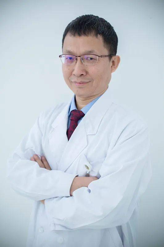 中药膏药贴腰和肩膀,中药膏药贴哪种效果好