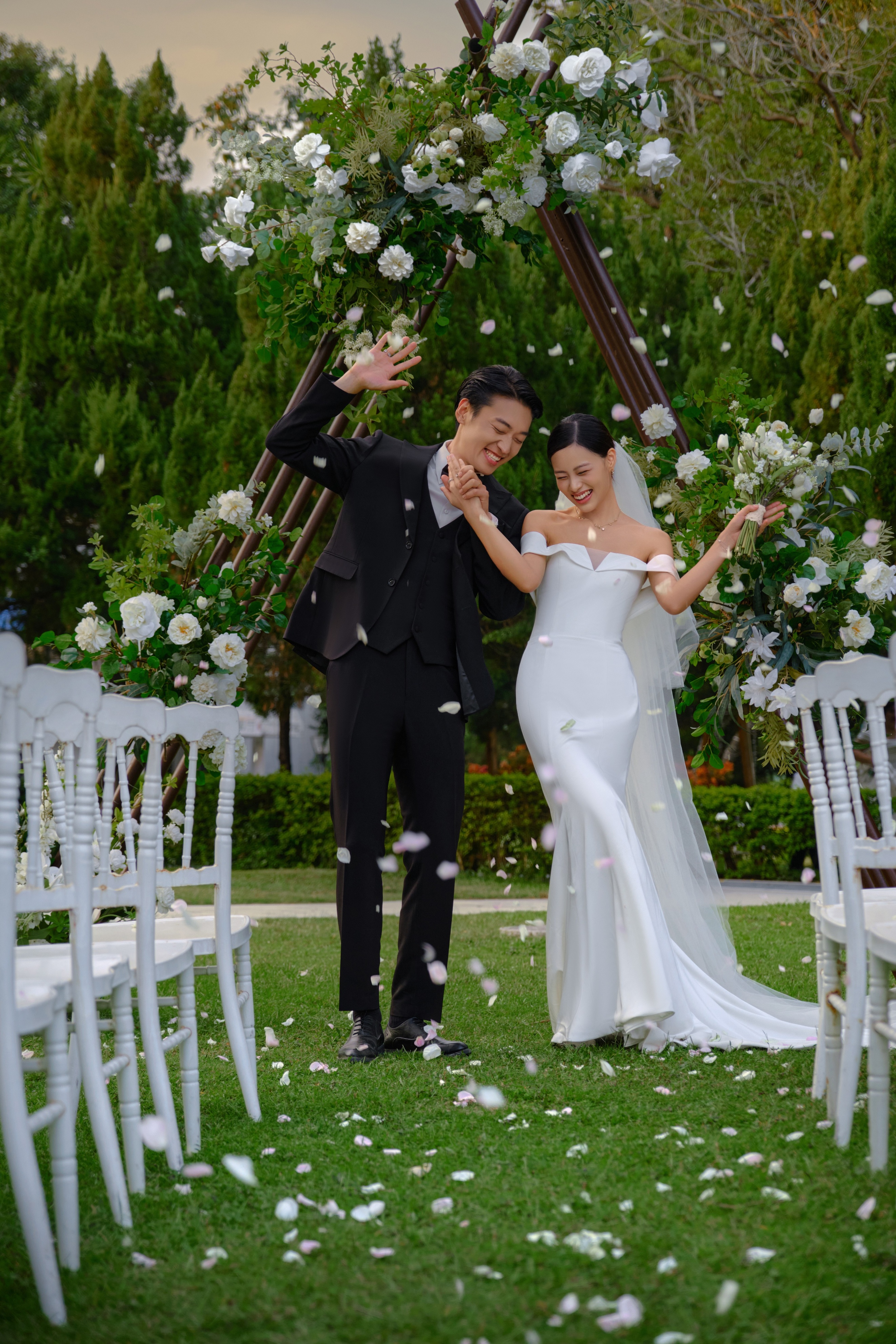 深圳荷兰花卉小镇婚纱照拍摄基地,深圳铂爵旅拍婚纱照怎么样