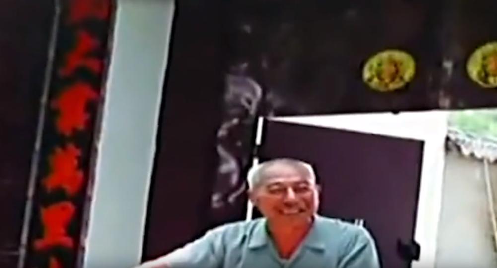 男子冤案15年后出狱,含冤入狱妻子改嫁