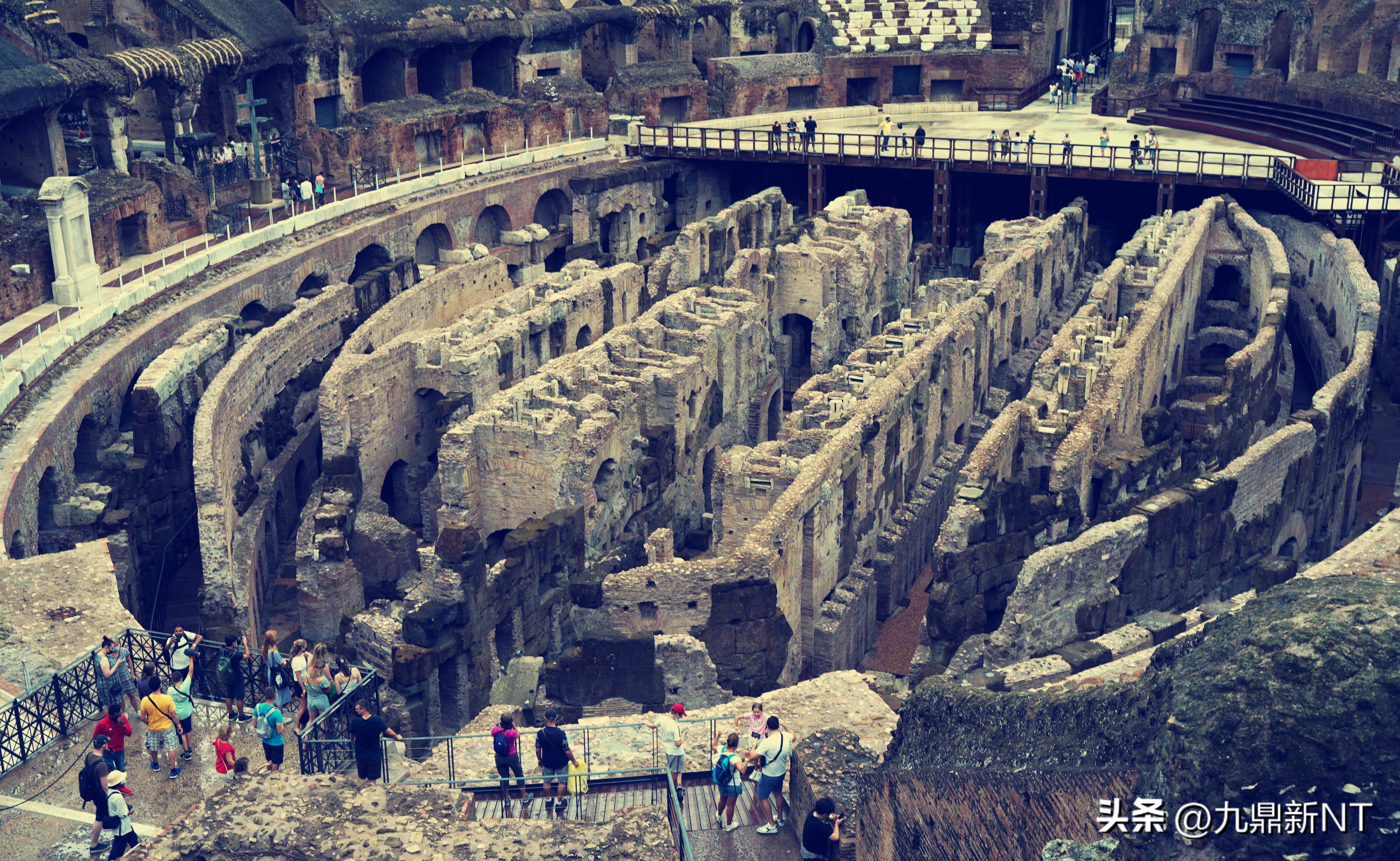 古罗马时代用什么水泥,古罗马建筑材料有何突破