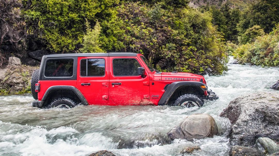 50万左右买什么低调轿车,50万预算买这11台车最有面子