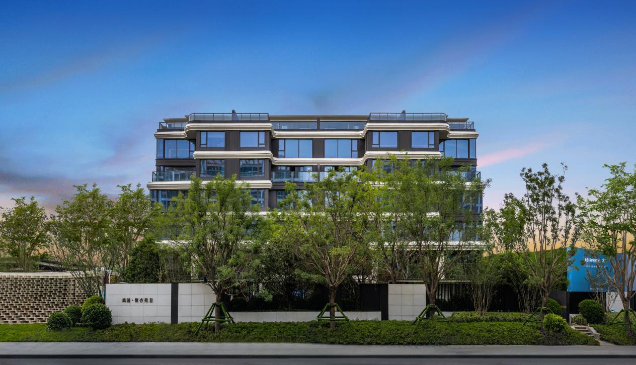 郑州鸿园叠墅外观,郑州鸿园洋房或者叠墅