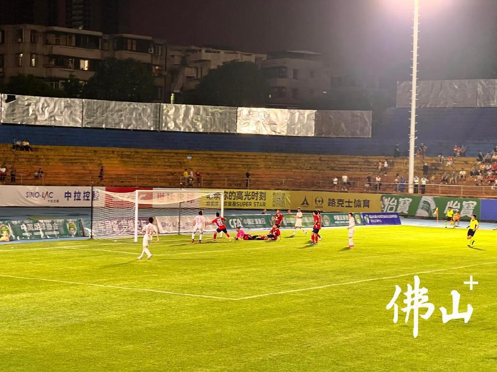 上演进球大战！中冠联赛首次登陆三水，球迷大呼过瘾
