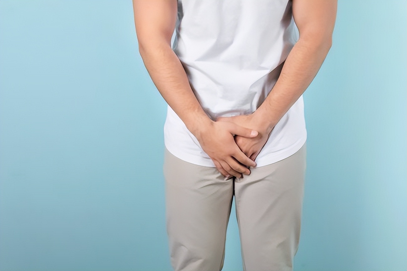 一位单身女青年的疑问：同房时，男人尿尿和射精会同时发生吗？