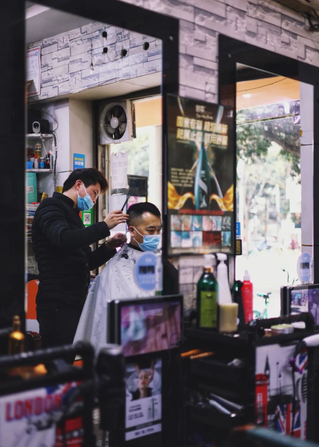 成都直男的头值多少钱？