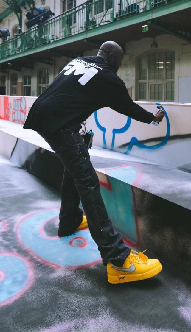 「内部泄露」这个Excel表被人曝光，最近买过鞋的不要看...手慢无