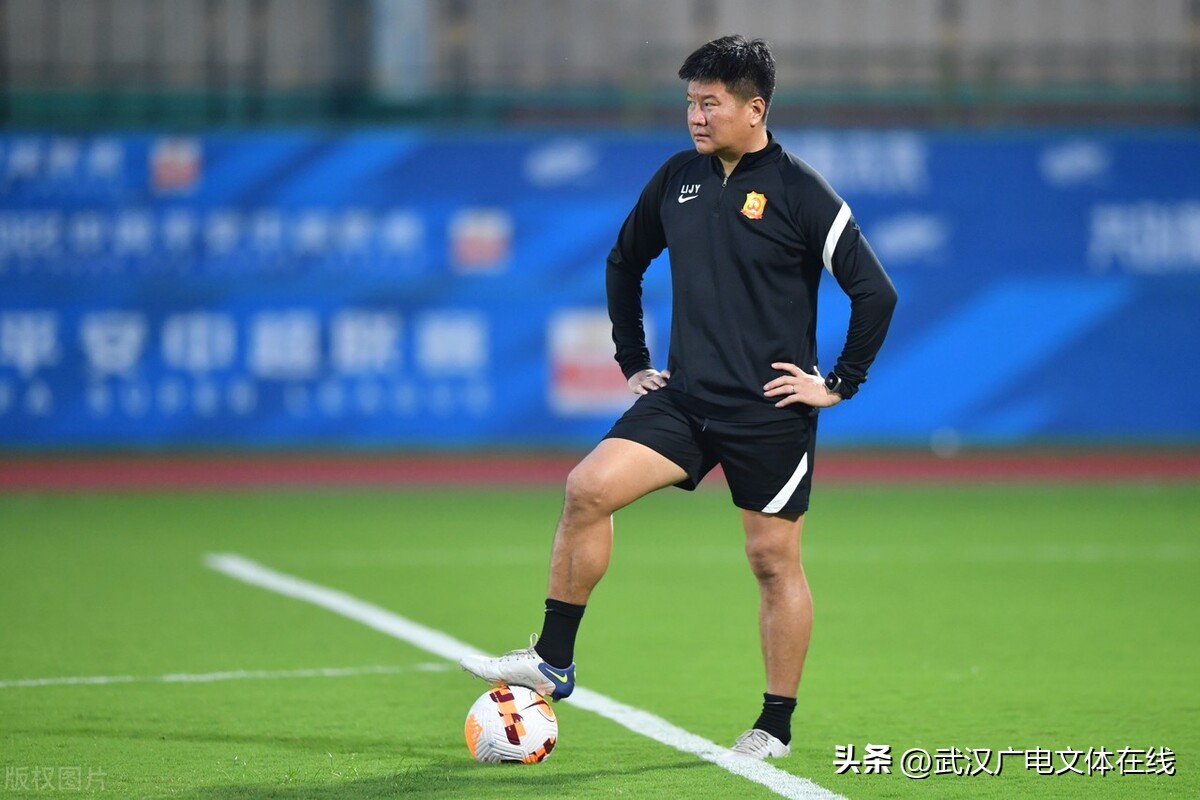 李金羽精彩进球,李金羽攻进联赛第100球