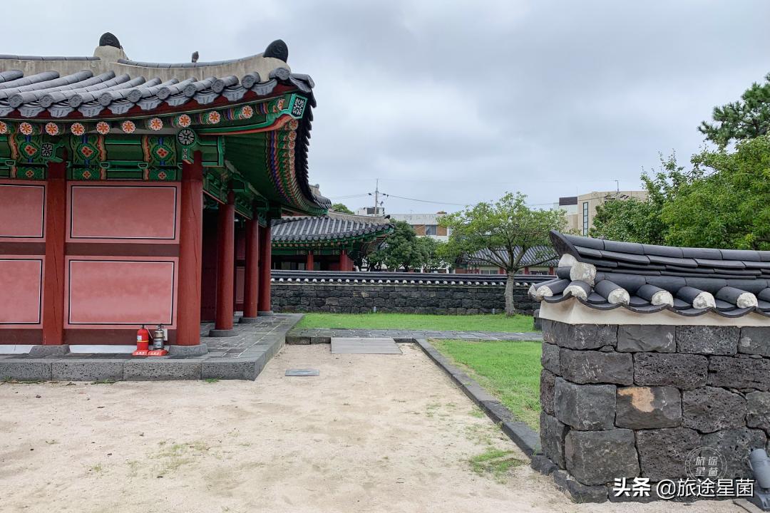 韩国|九月初的济州岛，时有风，偶有雨