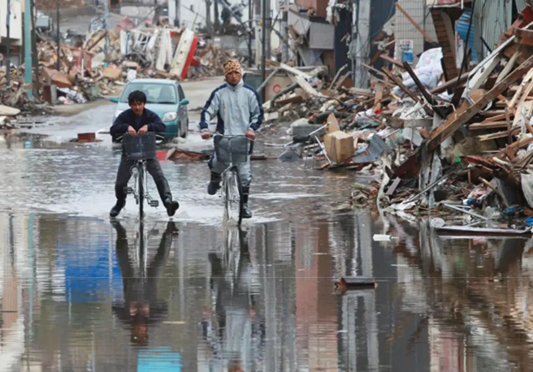 日本311大地震中文纪录片,日本3.11大地震真实影像