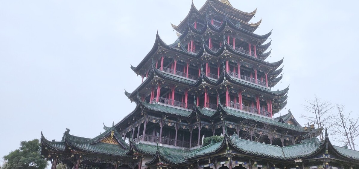 诗词来说李白苏轼谁更胜一筹,苏轼李白谁更有才华千古第一词