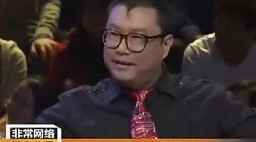 “纤夫哥”的跌宕人生：从春晚到牢狱，再到娶小娇妻