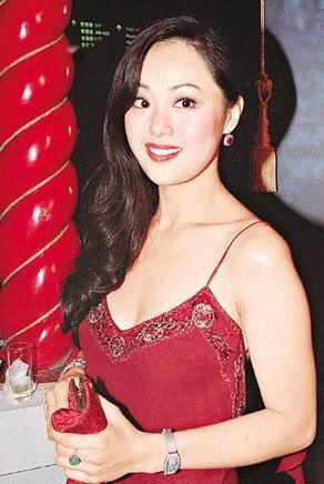 插足闺蜜不管儿女，直播带货的章小蕙，嗲味十足话术你想不到