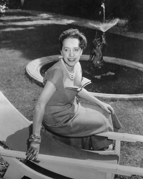 香奈儿衣品,艾玛罗伯茨香奈儿衣品