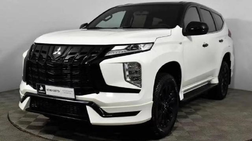 丰田小霸道2020款外观图片,三菱丰田车系大全