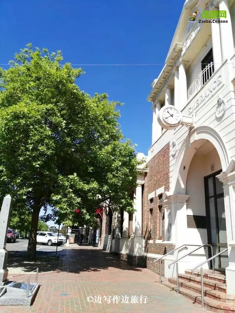 24岁女孩旅行50个国家,去外国边打工边旅行