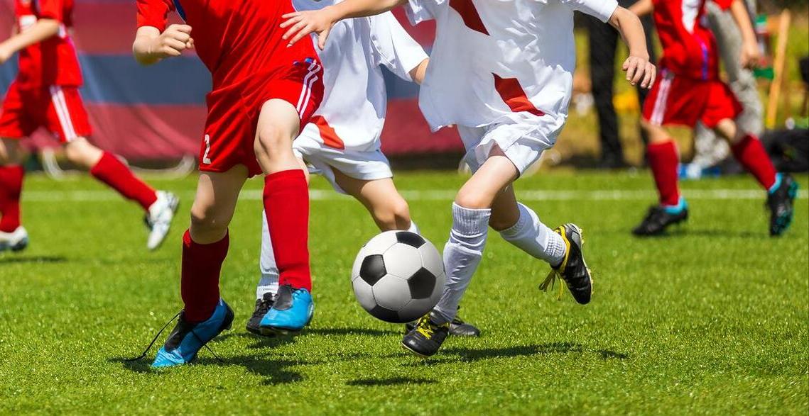 年薪800万国足,年薪800亿