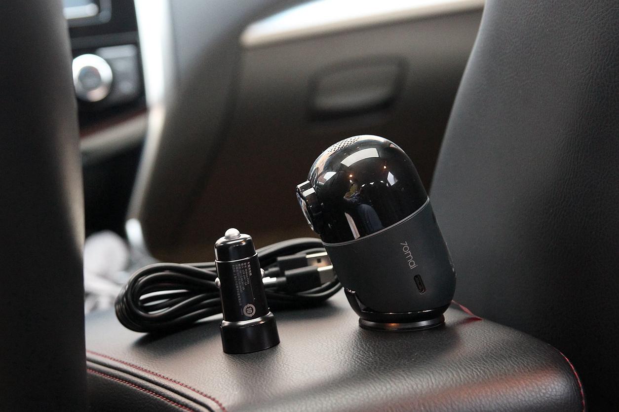 360度智能跟拍云台带支架,360度全景影像带环视行车记录仪