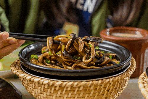 周润发刘德华感动视频,周润发惊呆大陆的视频