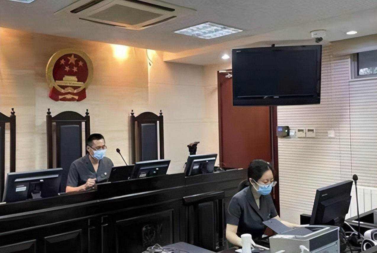 广东女环卫工人被举报,女环卫工被骚扰4年后续