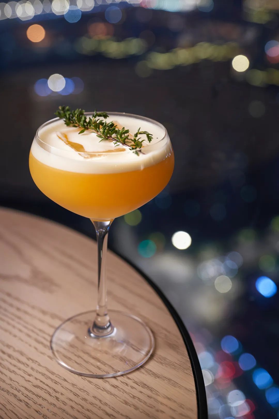 _,¦3」∠_想空腹在杭州酒吧正经喝醉，可真难！