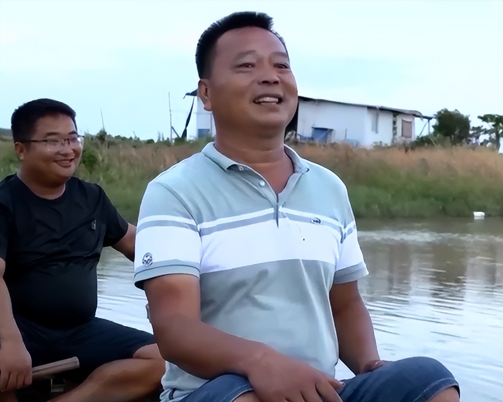 最大黄油蟹养殖户,男子养螃蟹