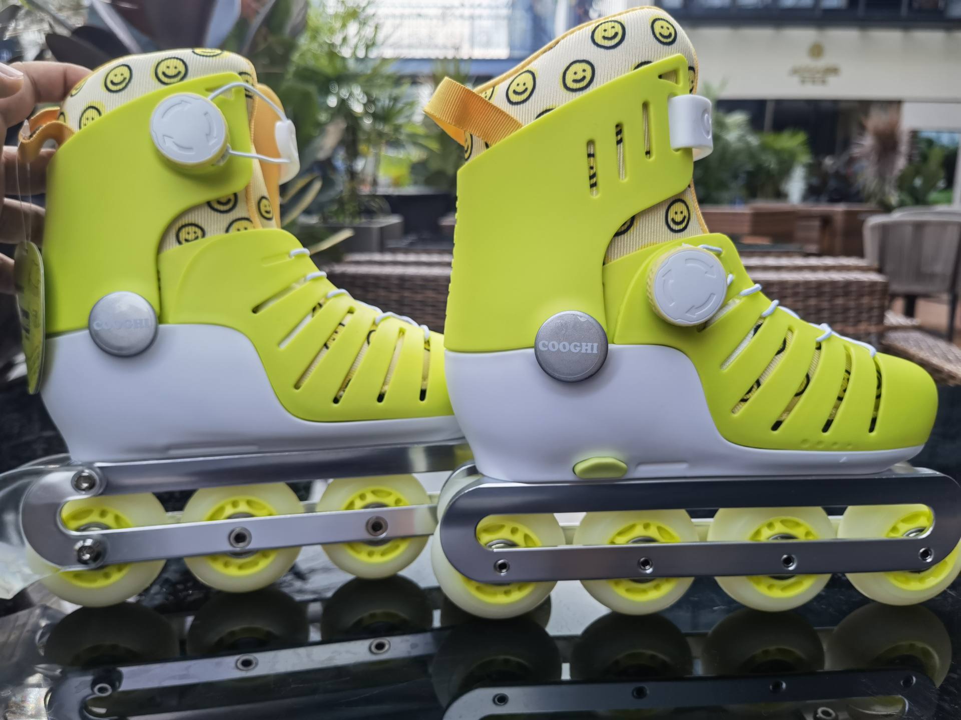 酷骑轮滑鞋是专业轮滑吗,轮滑初学儿童版轮滑鞋